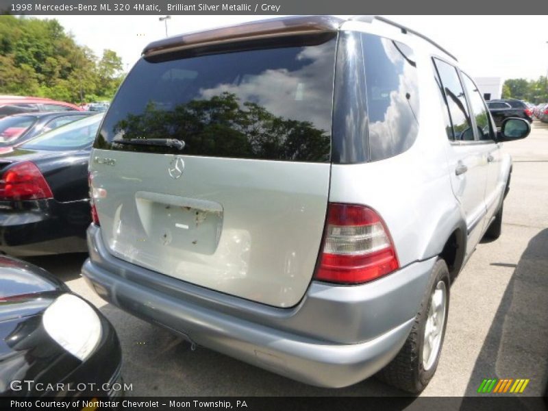 Brilliant Silver Metallic / Grey 1998 Mercedes-Benz ML 320 4Matic
