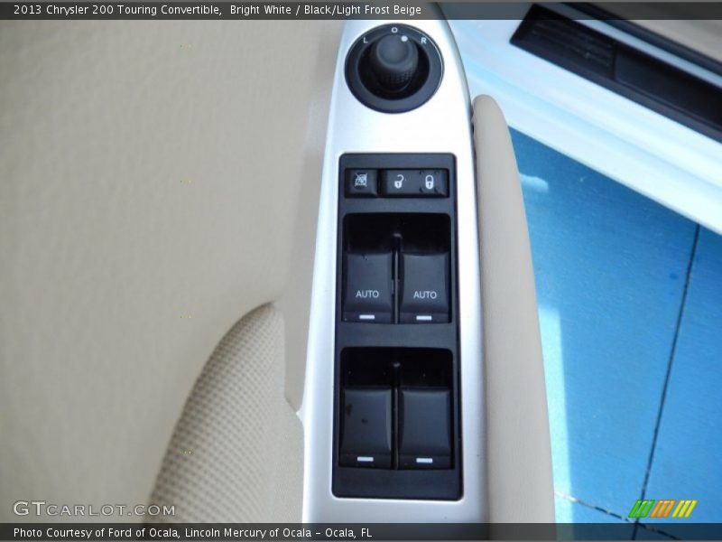 Bright White / Black/Light Frost Beige 2013 Chrysler 200 Touring Convertible