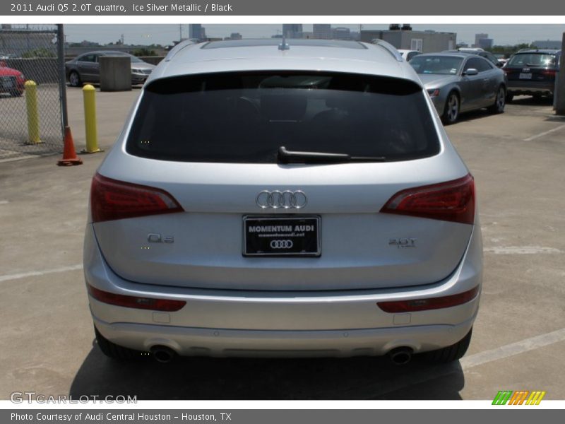Ice Silver Metallic / Black 2011 Audi Q5 2.0T quattro