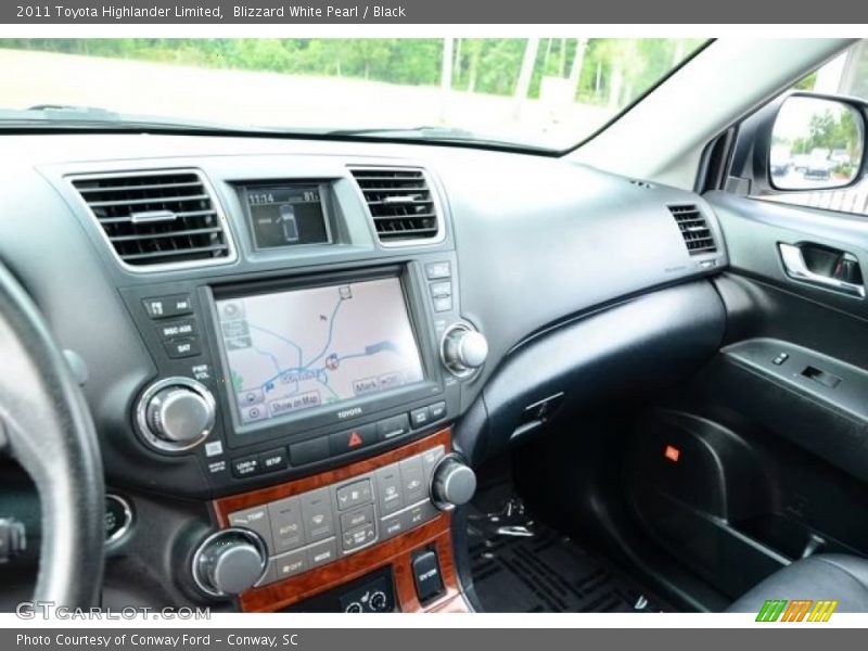 Blizzard White Pearl / Black 2011 Toyota Highlander Limited