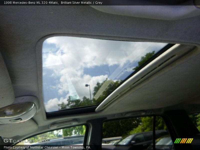 Brilliant Silver Metallic / Grey 1998 Mercedes-Benz ML 320 4Matic