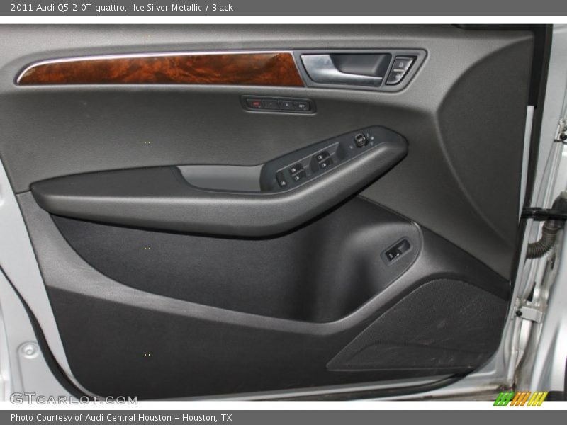 Door Panel of 2011 Q5 2.0T quattro