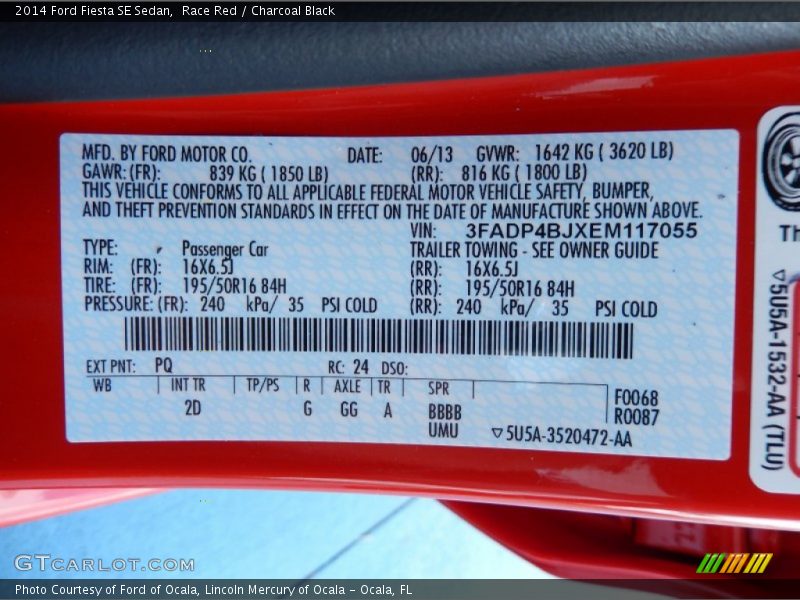 Race Red / Charcoal Black 2014 Ford Fiesta SE Sedan