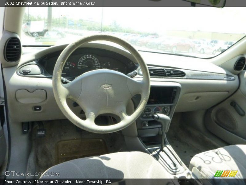 Bright White / Gray 2002 Chevrolet Malibu Sedan