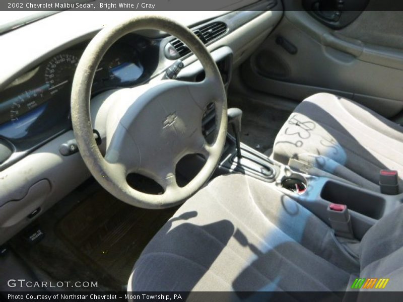 Bright White / Gray 2002 Chevrolet Malibu Sedan