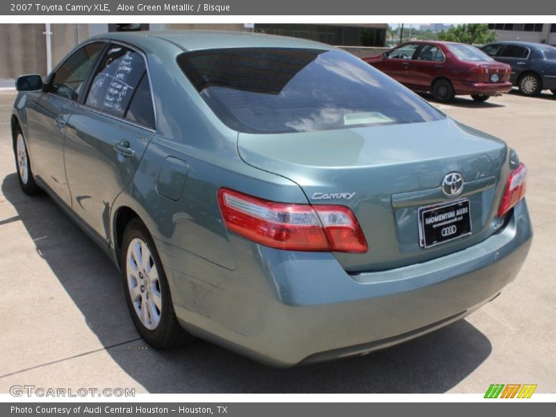 Aloe Green Metallic / Bisque 2007 Toyota Camry XLE
