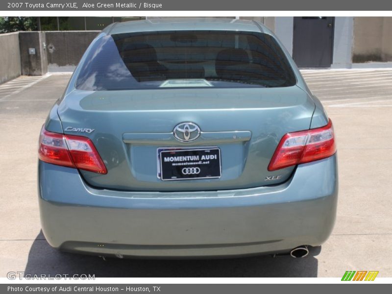 Aloe Green Metallic / Bisque 2007 Toyota Camry XLE