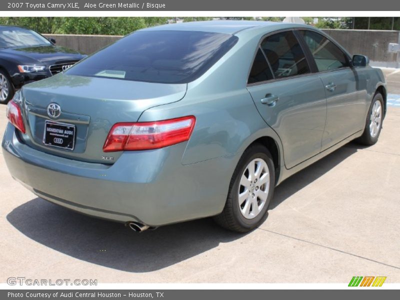 Aloe Green Metallic / Bisque 2007 Toyota Camry XLE