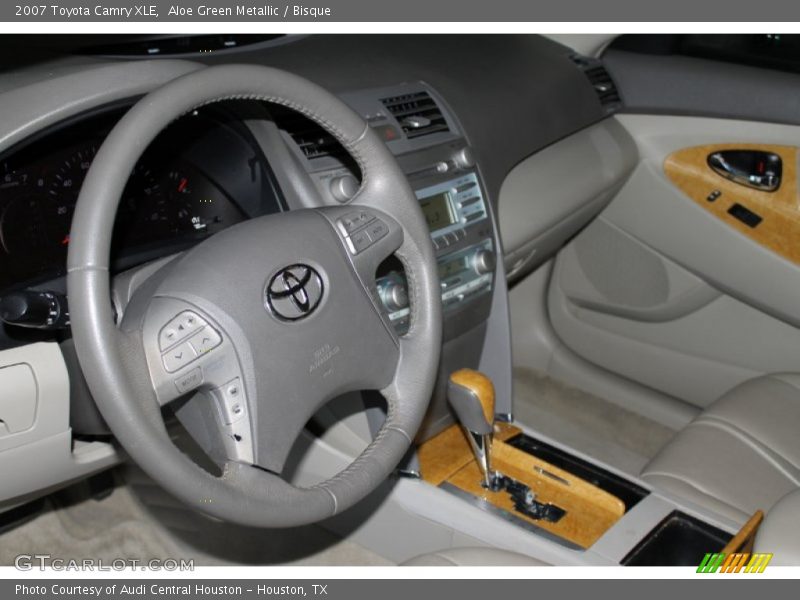 Aloe Green Metallic / Bisque 2007 Toyota Camry XLE