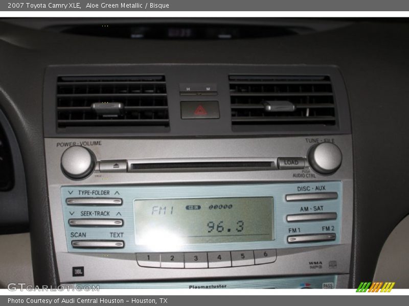 Aloe Green Metallic / Bisque 2007 Toyota Camry XLE