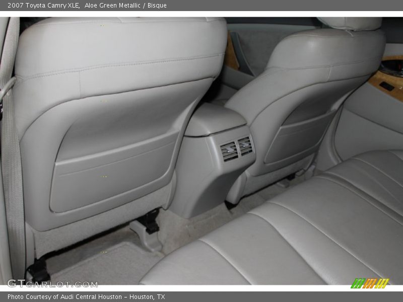 Aloe Green Metallic / Bisque 2007 Toyota Camry XLE