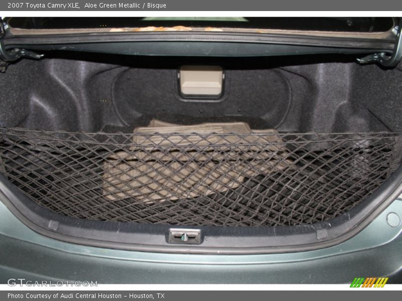 Aloe Green Metallic / Bisque 2007 Toyota Camry XLE