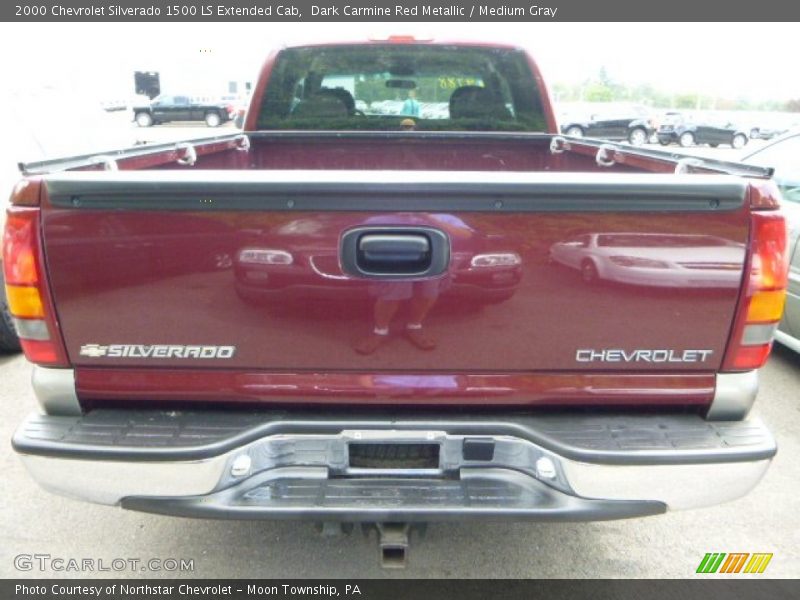 Dark Carmine Red Metallic / Medium Gray 2000 Chevrolet Silverado 1500 LS Extended Cab