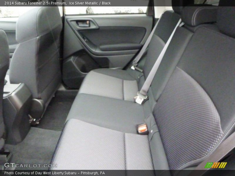Ice Silver Metallic / Black 2014 Subaru Forester 2.5i Premium