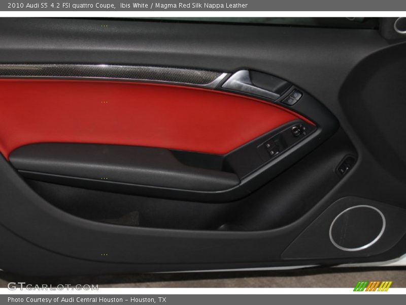 Ibis White / Magma Red Silk Nappa Leather 2010 Audi S5 4.2 FSI quattro Coupe