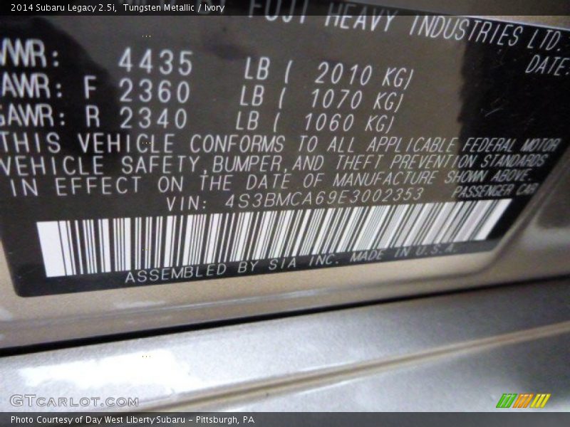 Tungsten Metallic / Ivory 2014 Subaru Legacy 2.5i