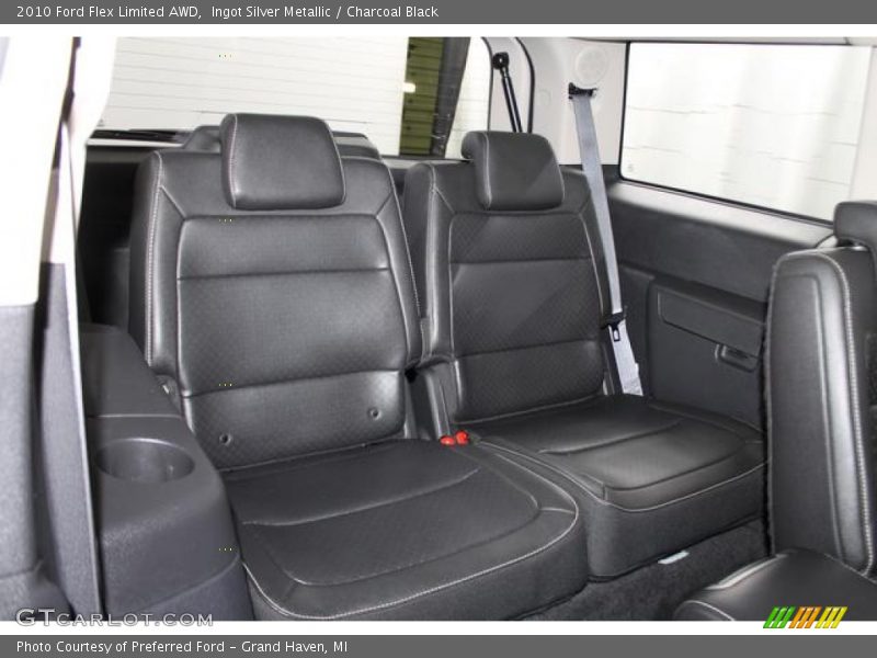 Ingot Silver Metallic / Charcoal Black 2010 Ford Flex Limited AWD