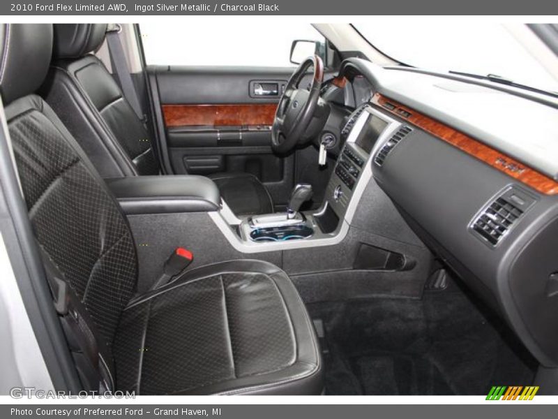 Ingot Silver Metallic / Charcoal Black 2010 Ford Flex Limited AWD