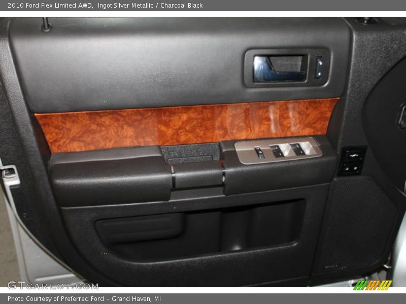 Ingot Silver Metallic / Charcoal Black 2010 Ford Flex Limited AWD