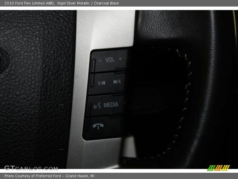 Ingot Silver Metallic / Charcoal Black 2010 Ford Flex Limited AWD