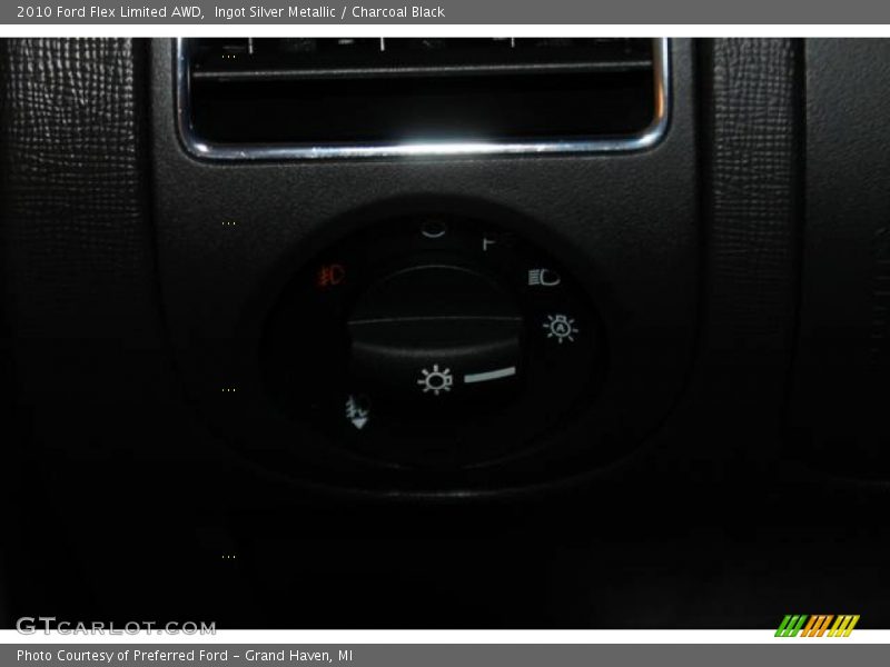 Ingot Silver Metallic / Charcoal Black 2010 Ford Flex Limited AWD