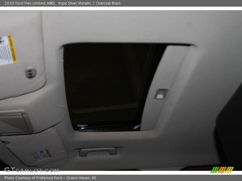 Ingot Silver Metallic / Charcoal Black 2010 Ford Flex Limited AWD