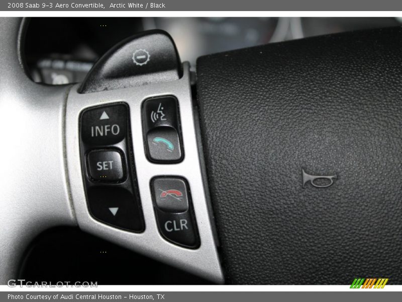 Controls of 2008 9-3 Aero Convertible