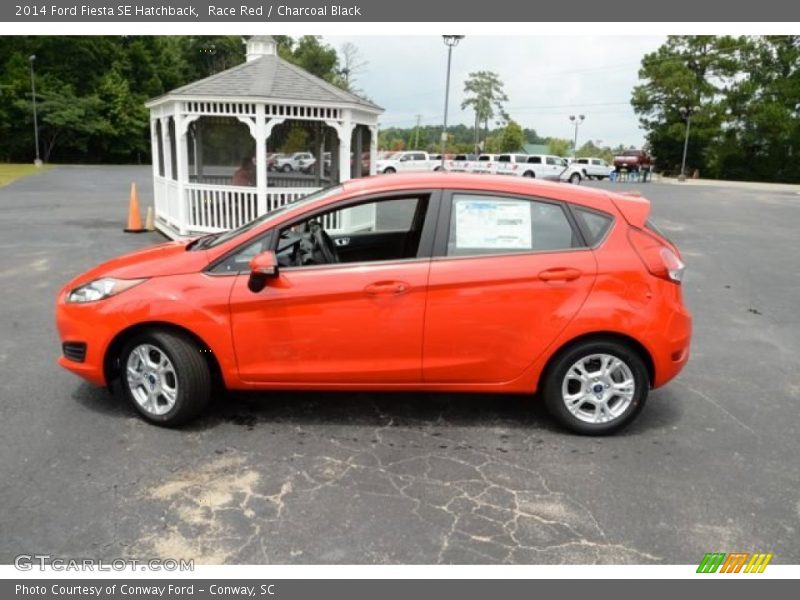 Race Red / Charcoal Black 2014 Ford Fiesta SE Hatchback