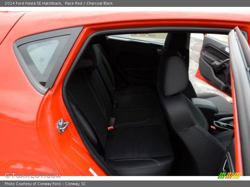 Race Red / Charcoal Black 2014 Ford Fiesta SE Hatchback