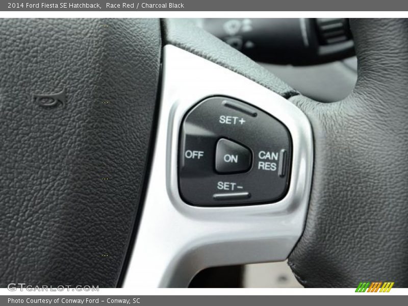Race Red / Charcoal Black 2014 Ford Fiesta SE Hatchback