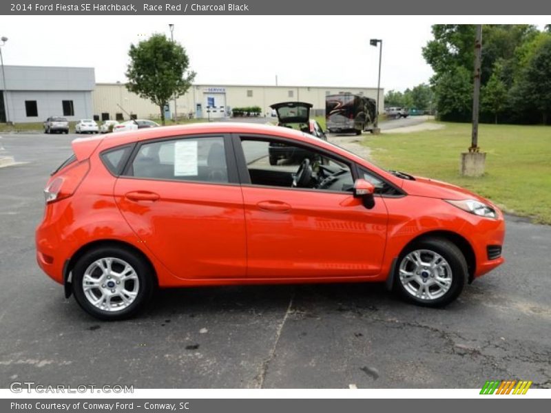 Race Red / Charcoal Black 2014 Ford Fiesta SE Hatchback