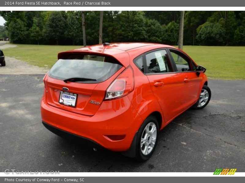 Race Red / Charcoal Black 2014 Ford Fiesta SE Hatchback