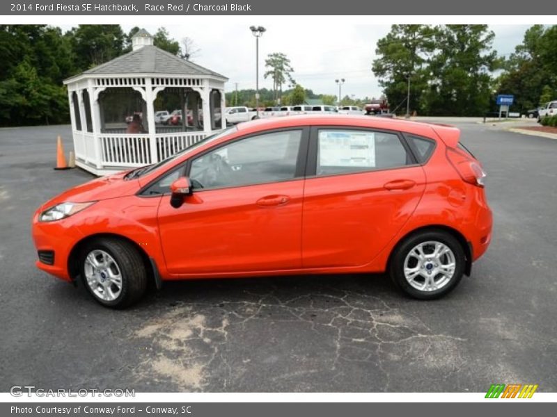 Race Red / Charcoal Black 2014 Ford Fiesta SE Hatchback