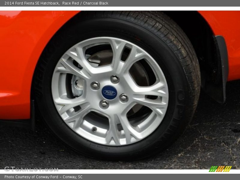 Race Red / Charcoal Black 2014 Ford Fiesta SE Hatchback