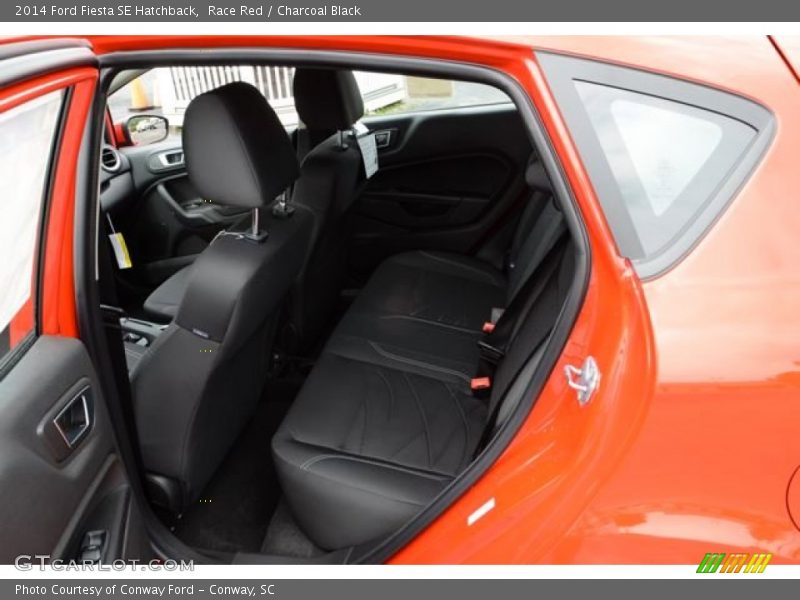 Race Red / Charcoal Black 2014 Ford Fiesta SE Hatchback
