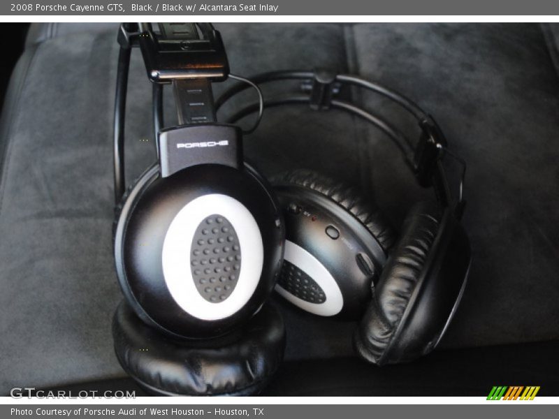 Entertainment System of 2008 Cayenne GTS