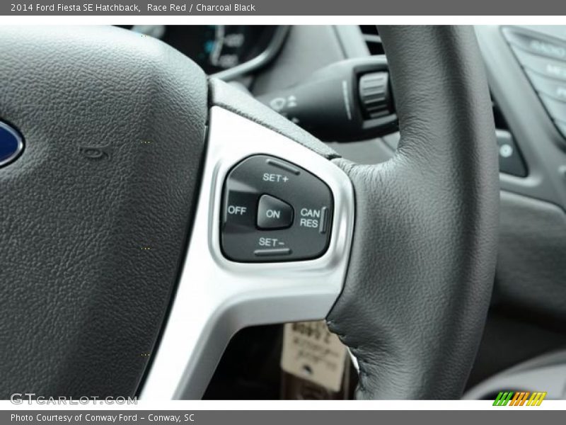 Race Red / Charcoal Black 2014 Ford Fiesta SE Hatchback