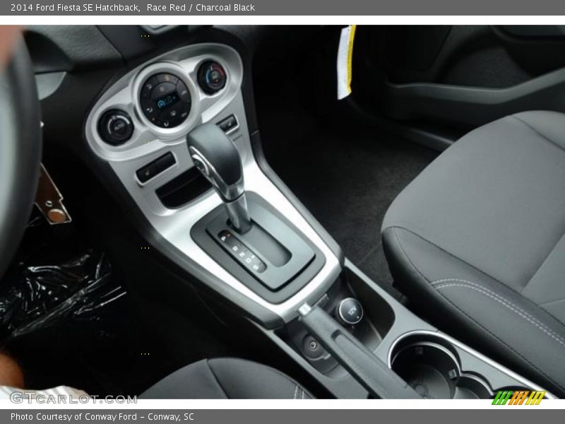 Race Red / Charcoal Black 2014 Ford Fiesta SE Hatchback
