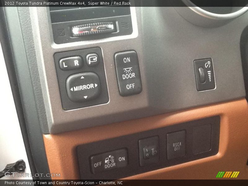 Super White / Red Rock 2012 Toyota Tundra Platinum CrewMax 4x4