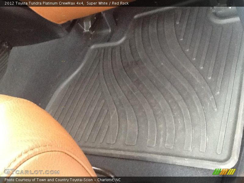 Super White / Red Rock 2012 Toyota Tundra Platinum CrewMax 4x4