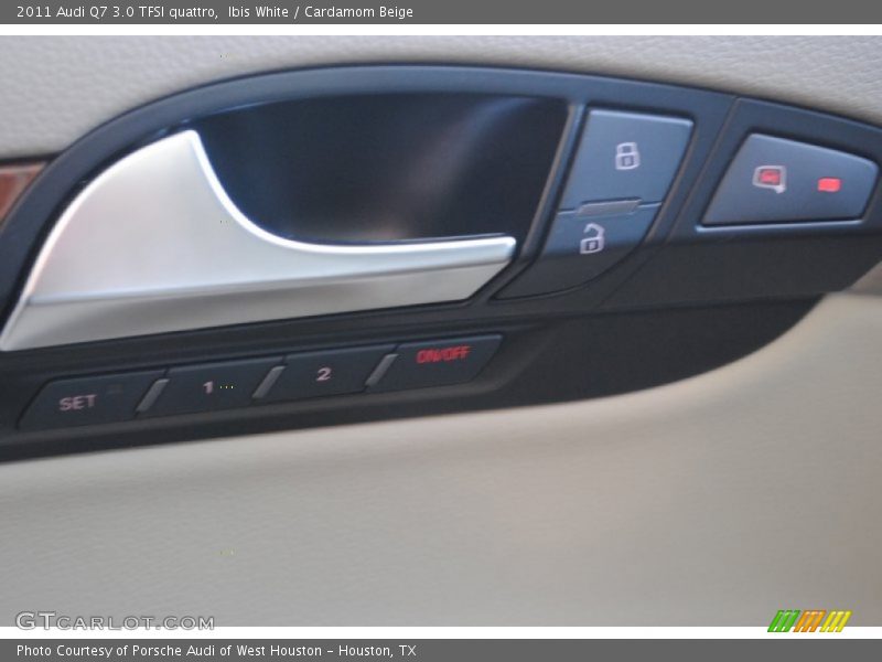 Ibis White / Cardamom Beige 2011 Audi Q7 3.0 TFSI quattro