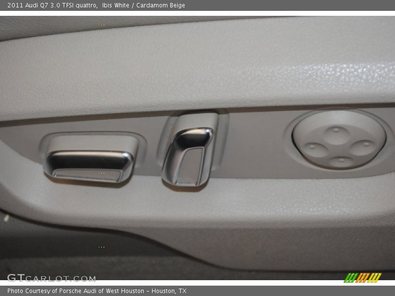 Ibis White / Cardamom Beige 2011 Audi Q7 3.0 TFSI quattro