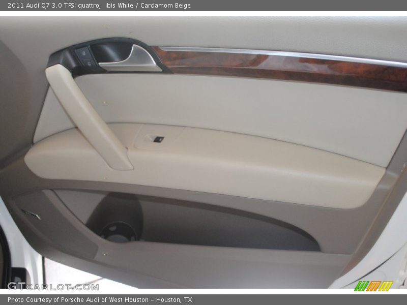 Ibis White / Cardamom Beige 2011 Audi Q7 3.0 TFSI quattro