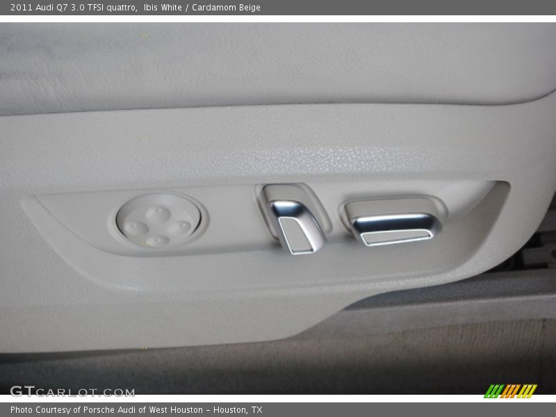 Ibis White / Cardamom Beige 2011 Audi Q7 3.0 TFSI quattro