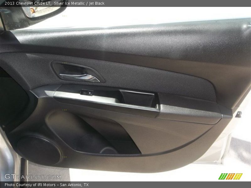 Silver Ice Metallic / Jet Black 2013 Chevrolet Cruze LT