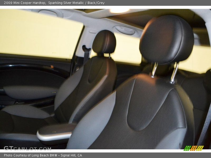 Sparkling Silver Metallic / Black/Grey 2009 Mini Cooper Hardtop