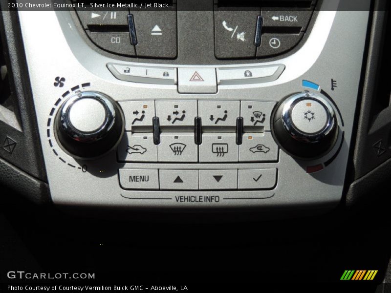 Silver Ice Metallic / Jet Black 2010 Chevrolet Equinox LT