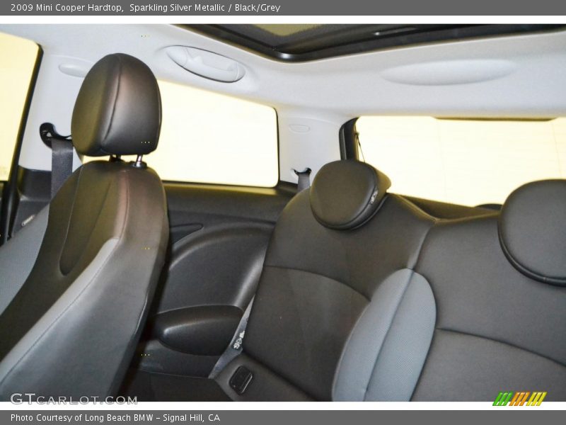 Sparkling Silver Metallic / Black/Grey 2009 Mini Cooper Hardtop