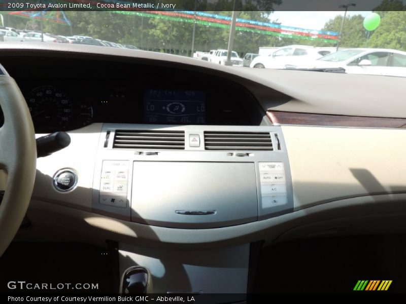 Cocoa Bean Metallic / Ivory 2009 Toyota Avalon Limited