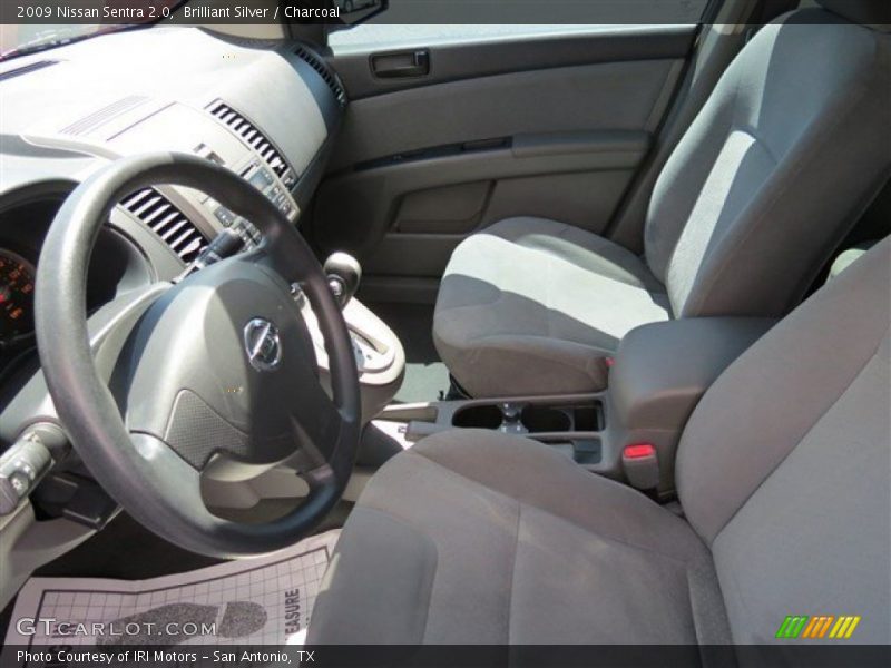 Brilliant Silver / Charcoal 2009 Nissan Sentra 2.0